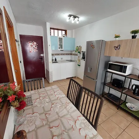 Relax Tenerife Apartment *